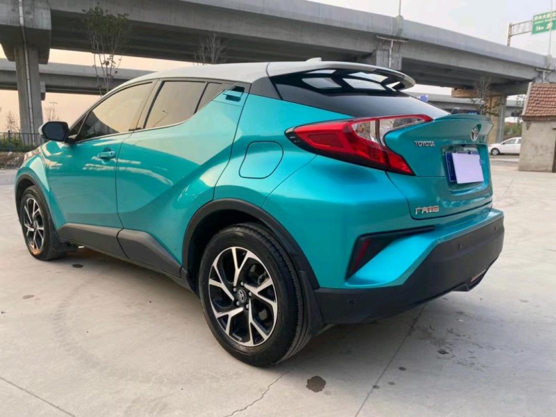 济宁20年丰田CHR3