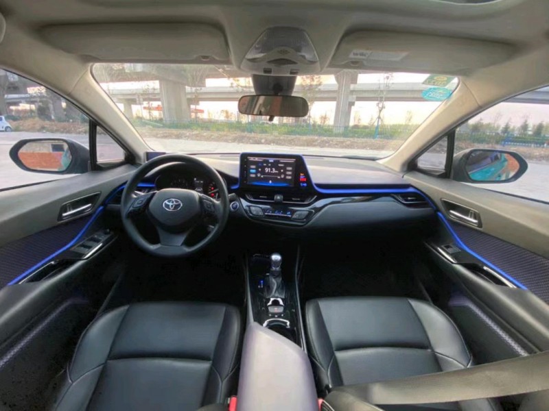 济宁20年丰田CHR7