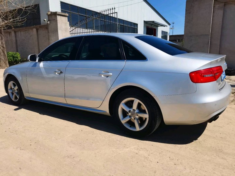 保定12年奥迪A4L7