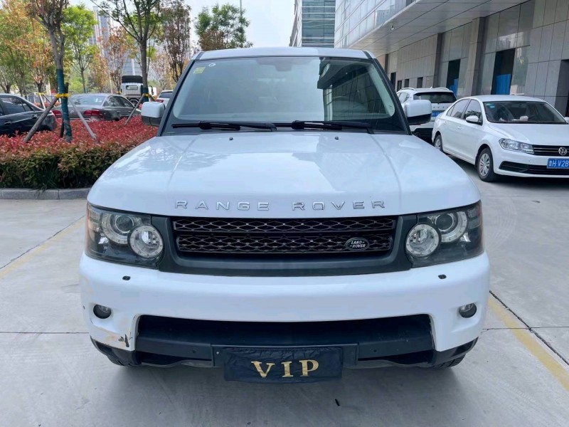 济宁10年路虎揽胜运动1