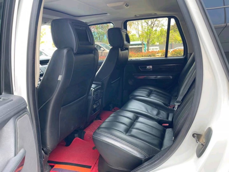 济宁10年路虎揽胜运动4