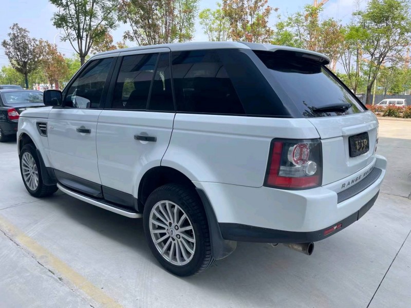 济宁10年路虎揽胜运动7