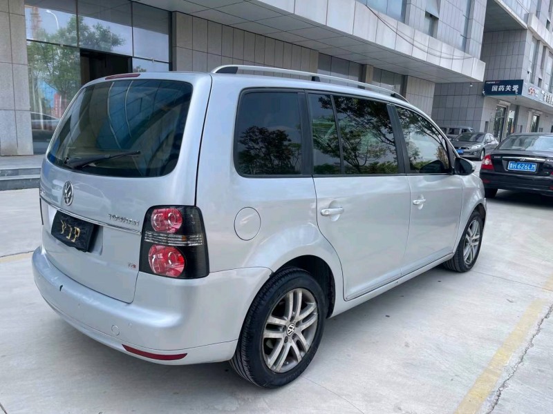 济宁11年大众途安8