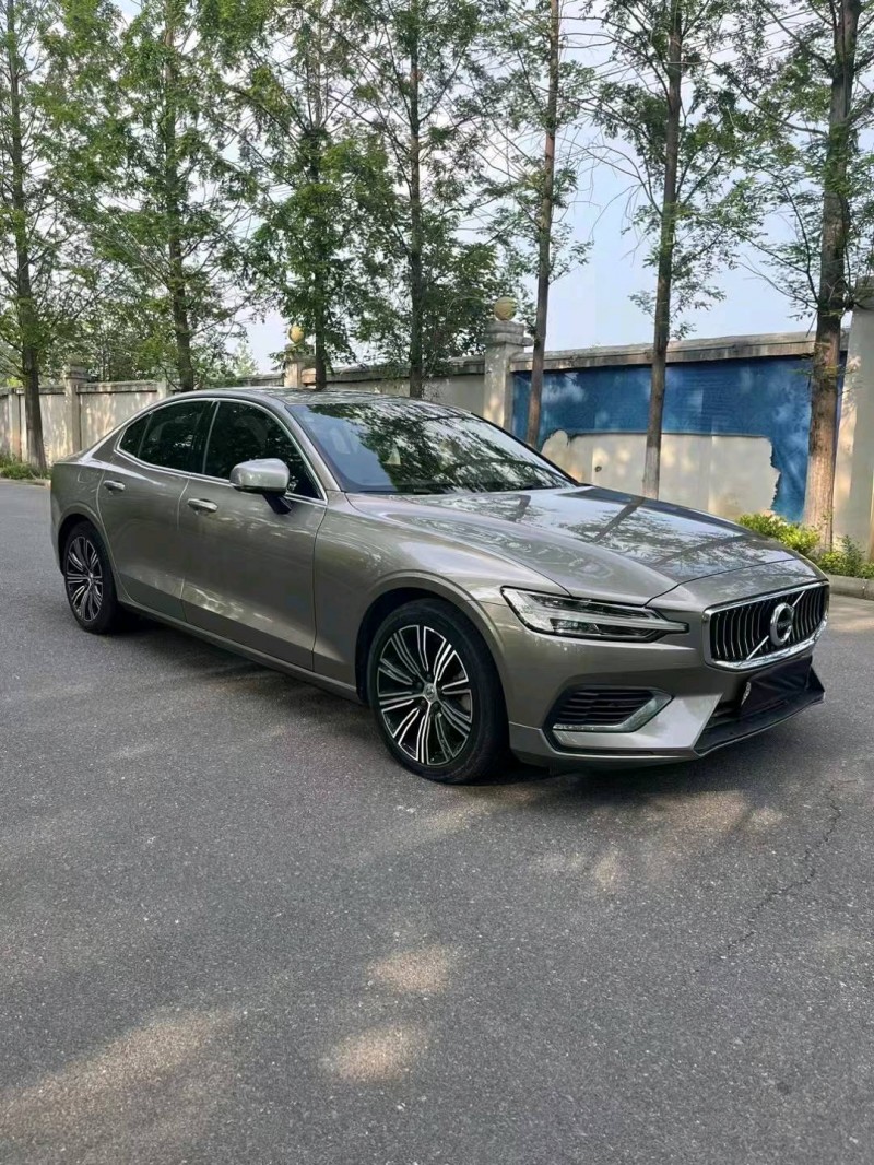 徐州21年沃尔沃S60L2