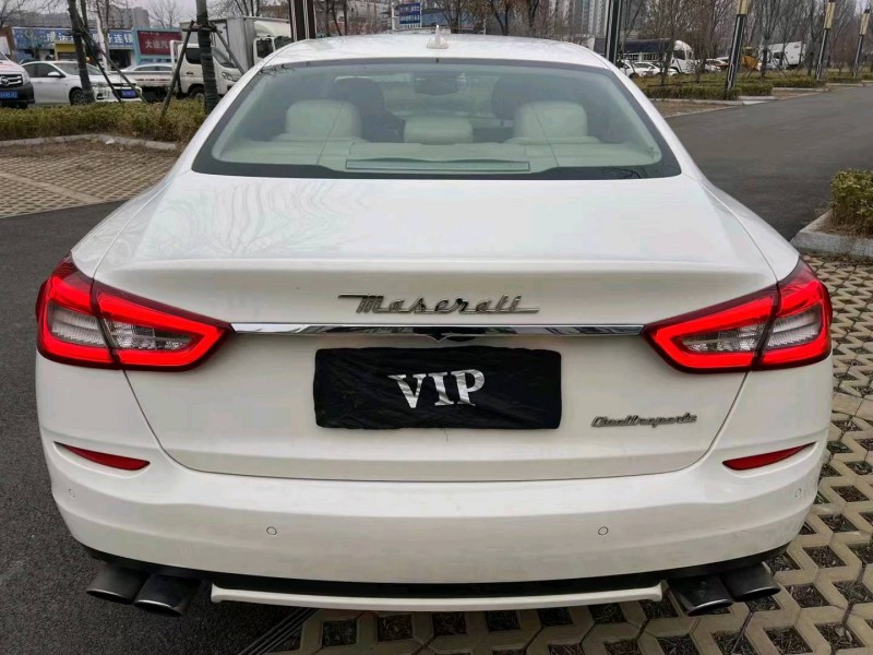 济宁14年玛莎拉蒂总裁9