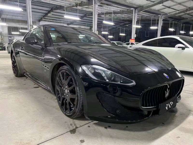 济宁13年玛莎拉蒂总裁 GT2