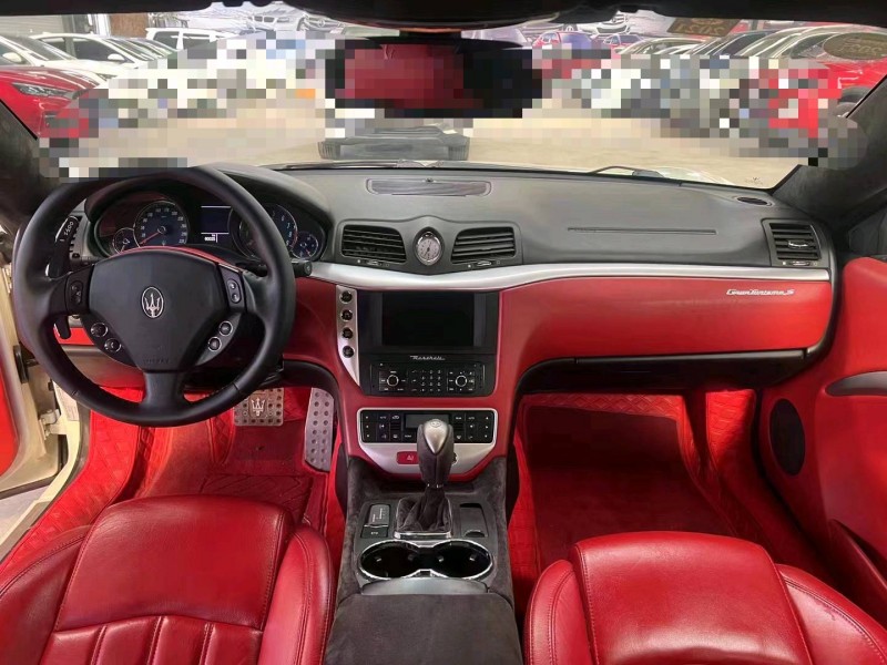 济宁09年玛莎拉蒂GT S6