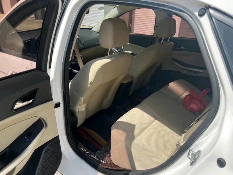 济南18年福特福睿斯8