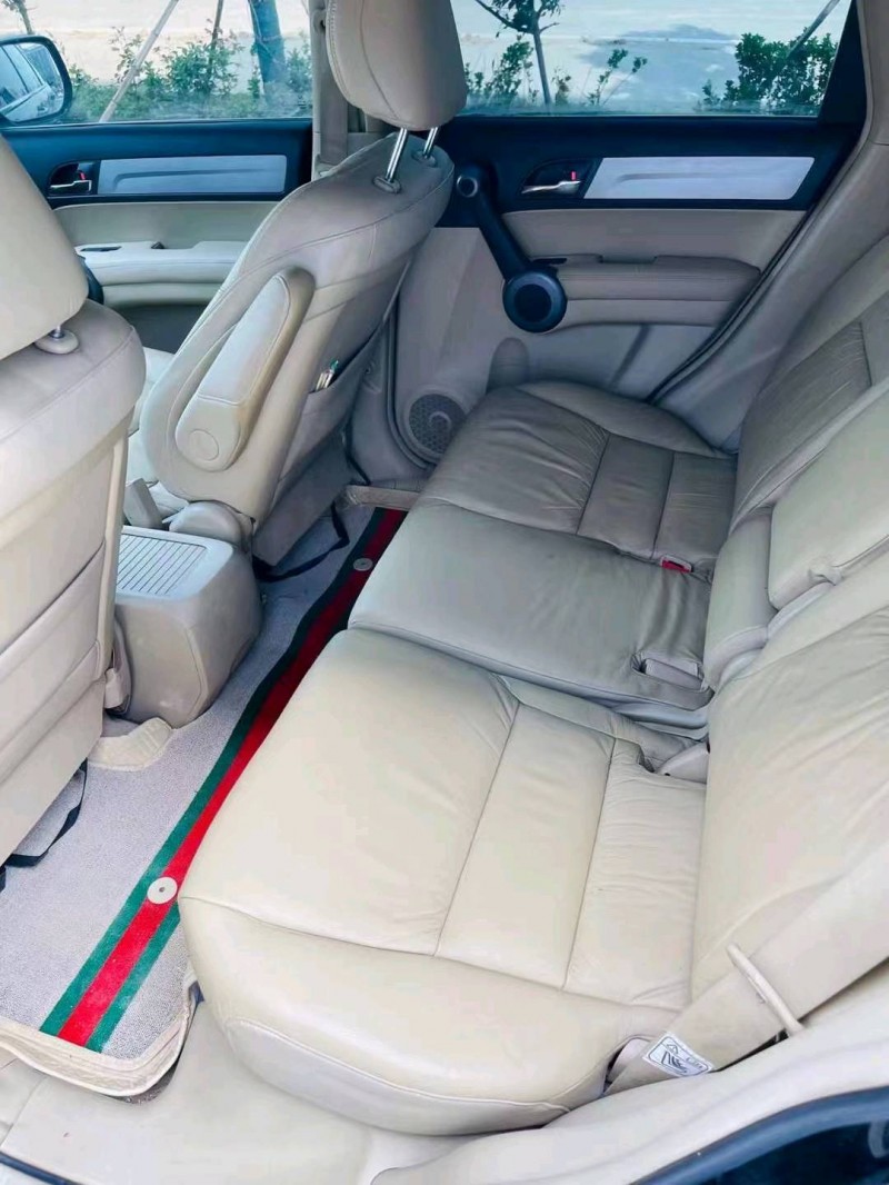 青岛11年本田CRV7