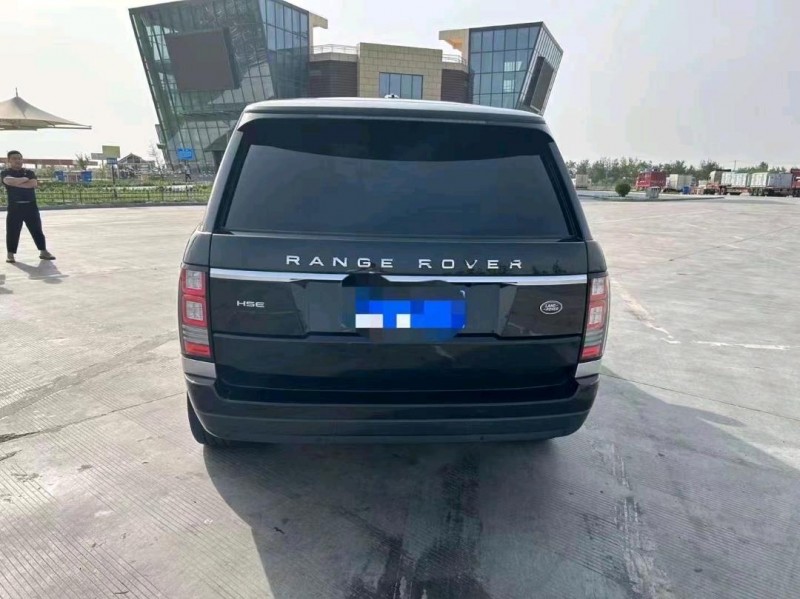 青岛15年路虎揽胜行政2