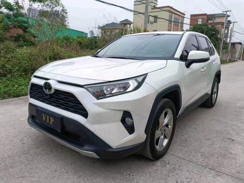 深圳21年丰田RAV4荣放2