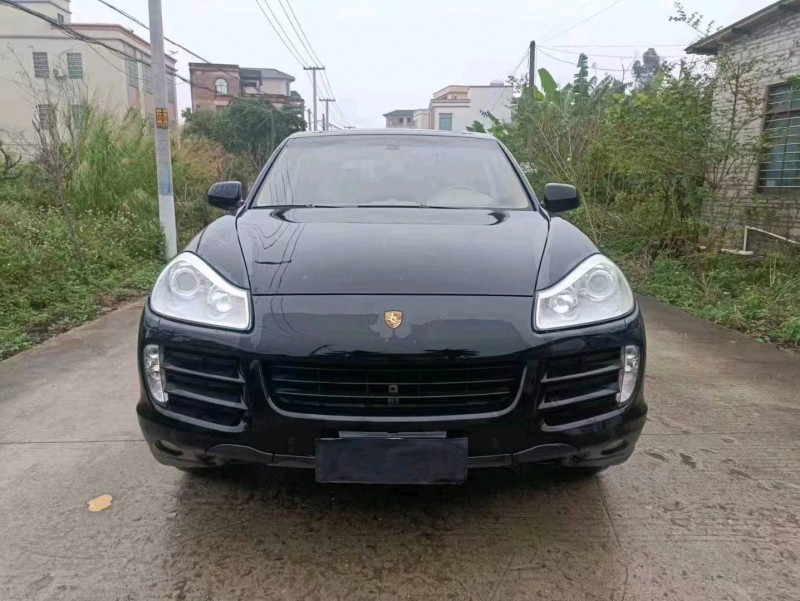 深圳07年保时捷卡宴1