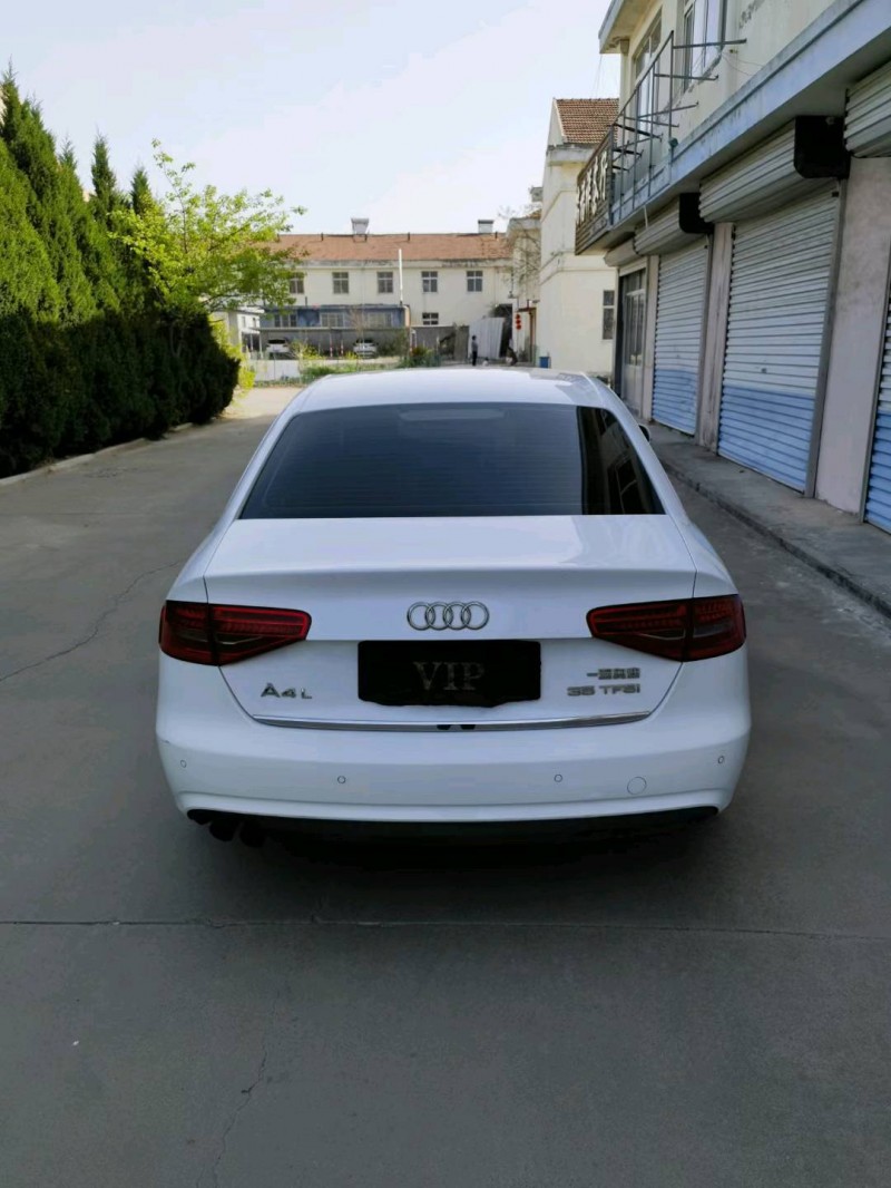 济南14年奥迪A4L8