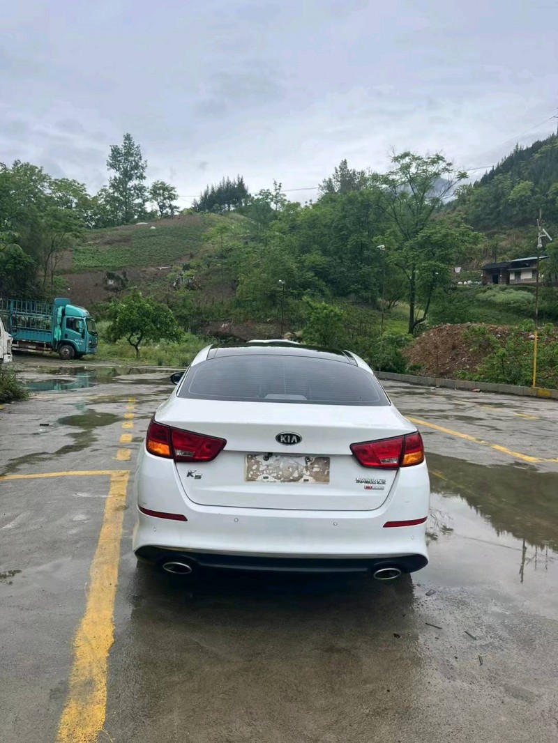 重庆15年起亚K59