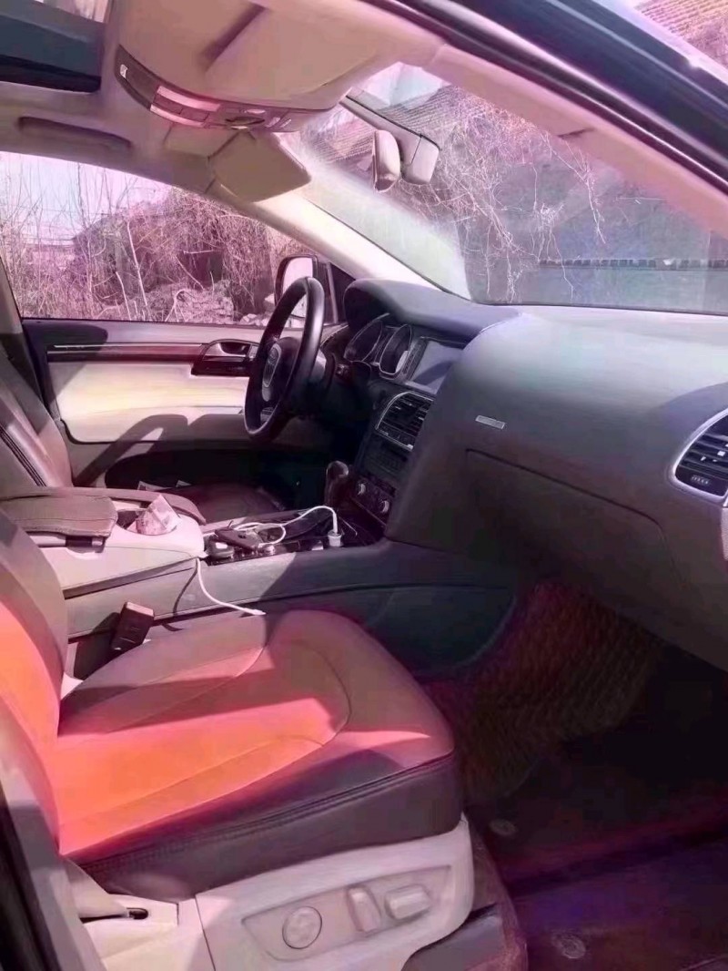 济南09年奥迪Q76