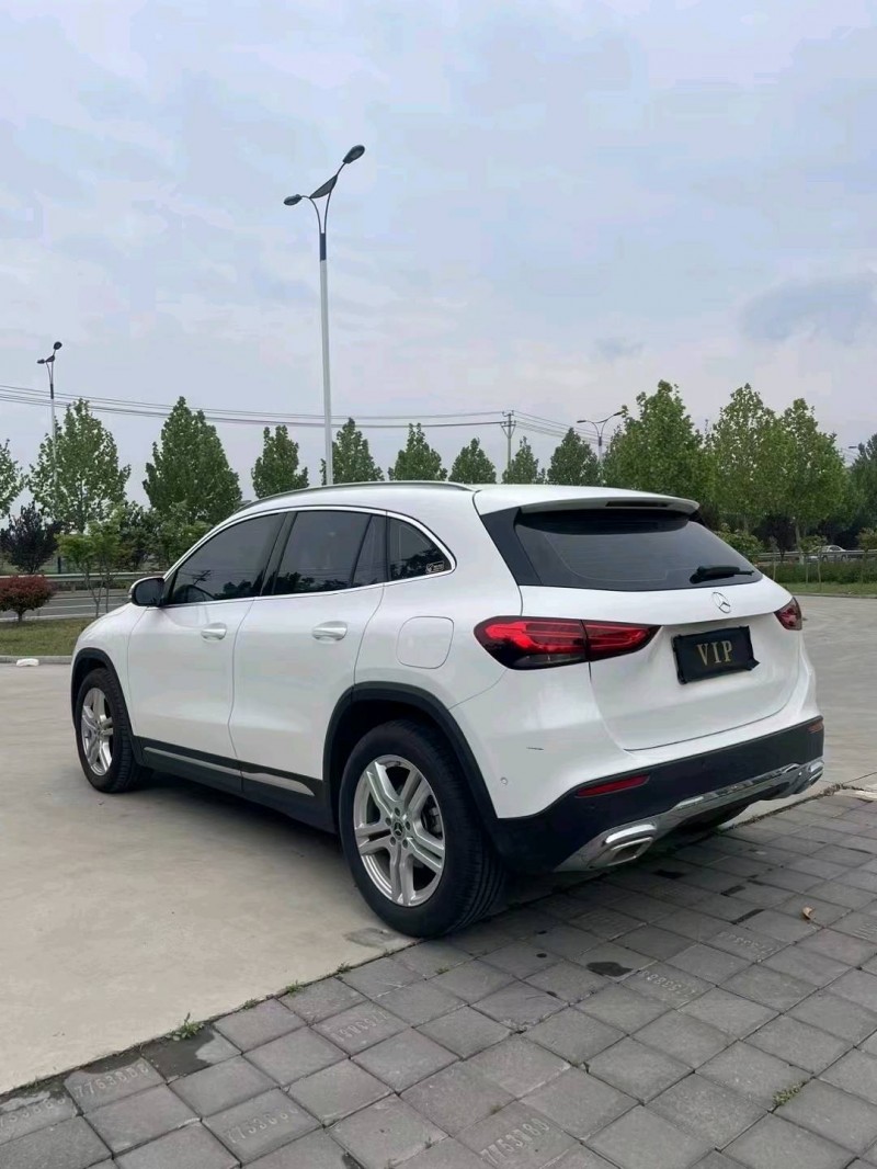 枣庄21年奔驰GLA9