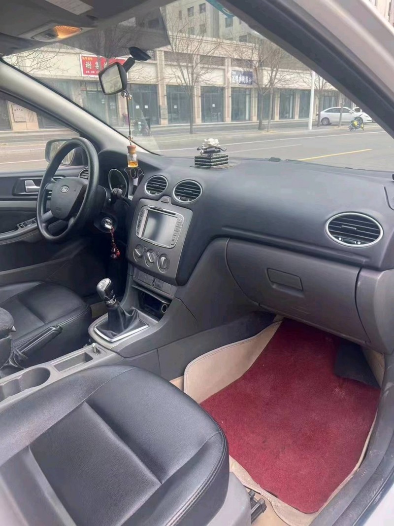 枣庄13年福特福克斯3