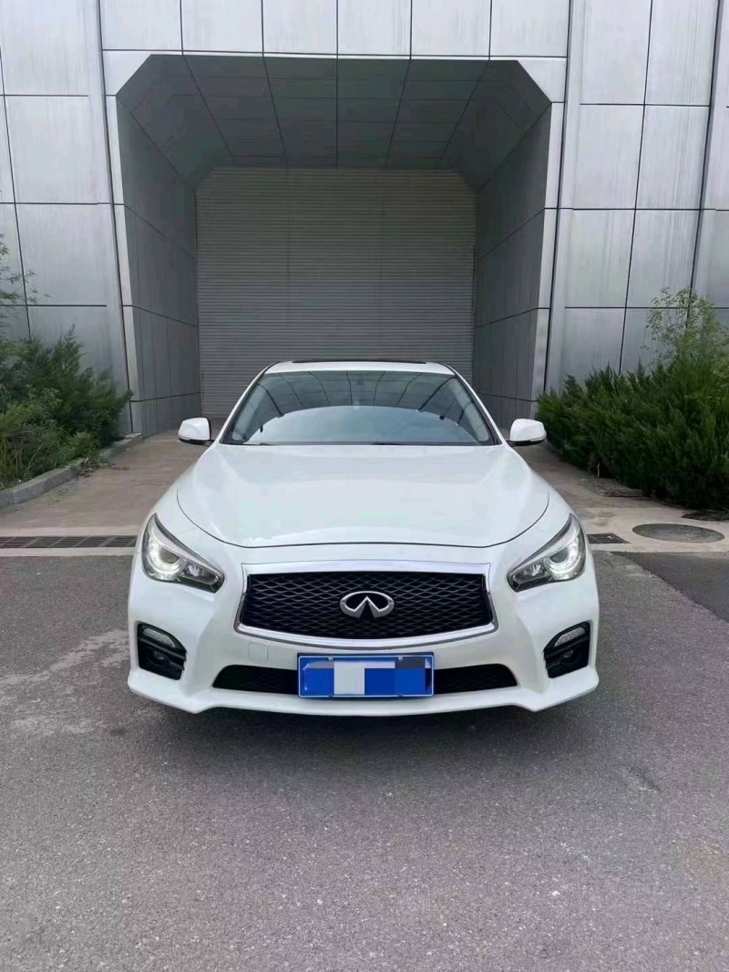 青岛16年英菲尼迪Q50L1