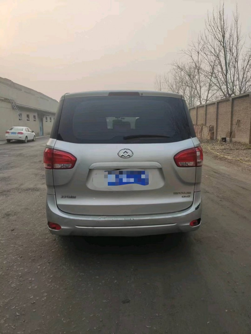 保定16年大通G109