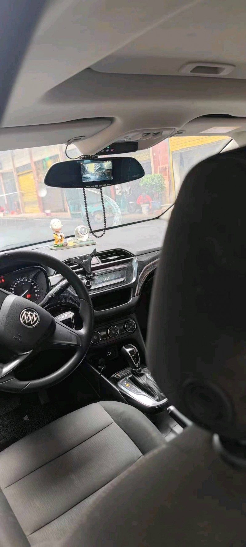 衡阳18年别克凯越2