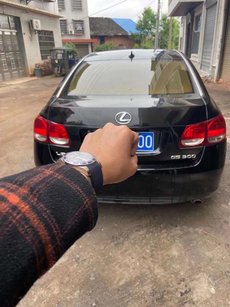 衡阳11年雷克萨斯GS3