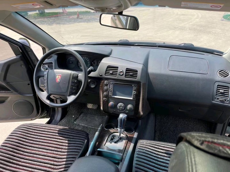 济南15年荣威W55