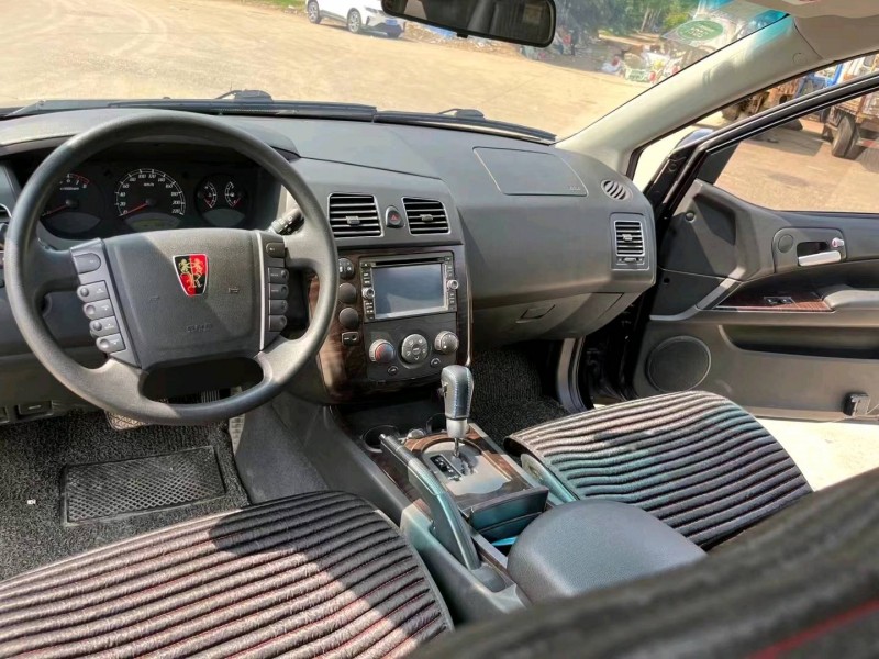 济南15年荣威W56