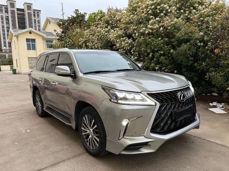 广州19年雷克萨斯LX9