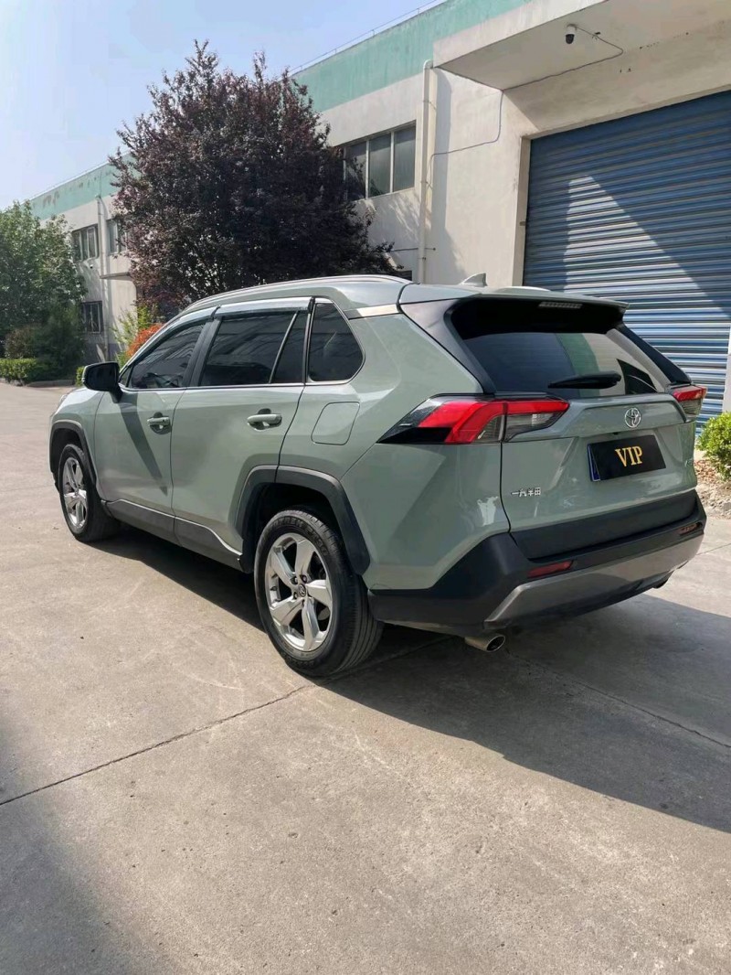 徐州20年丰田RAV4荣放7