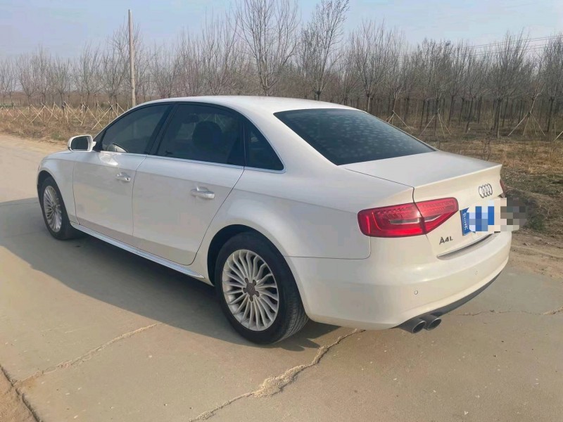 保定16年奥迪A4L3