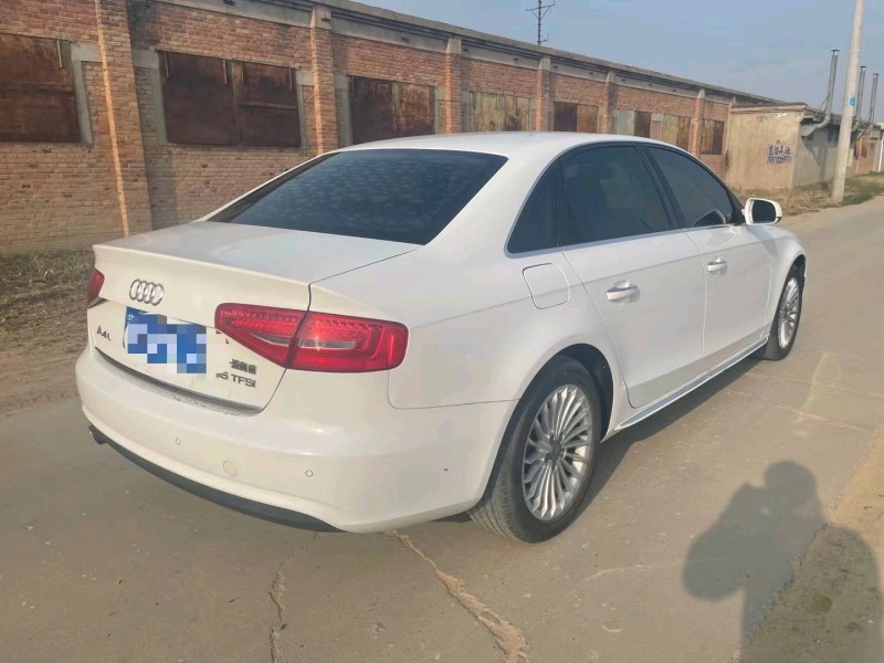 保定16年奥迪A4L8