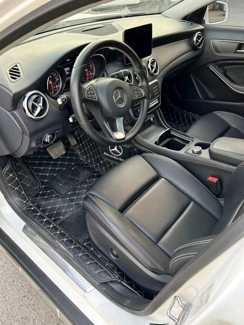 宿迁19年奔驰GLA7