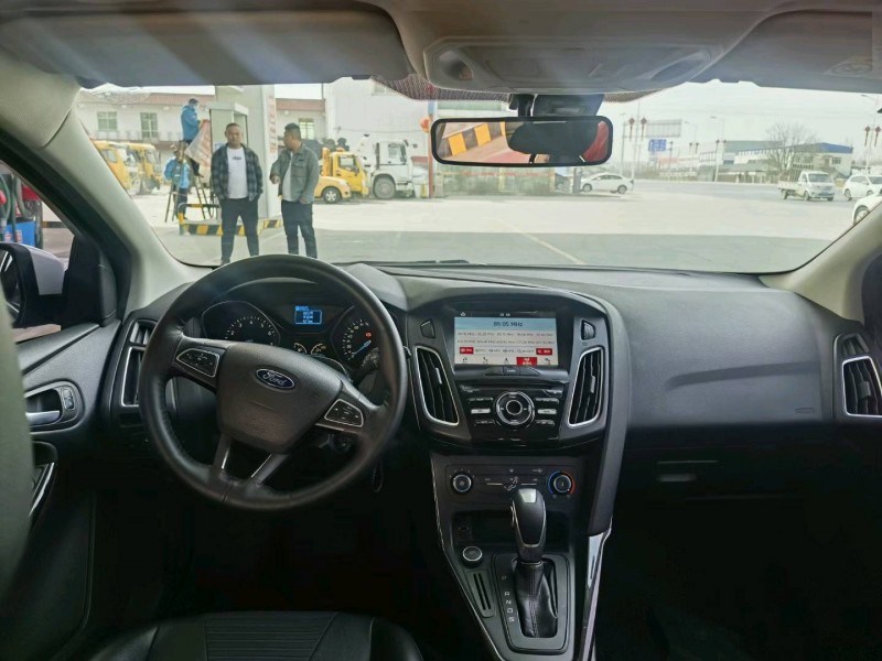 邢台18年福特福克斯6