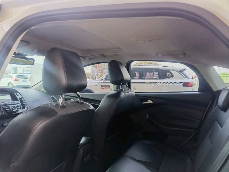 邢台18年福特福克斯5