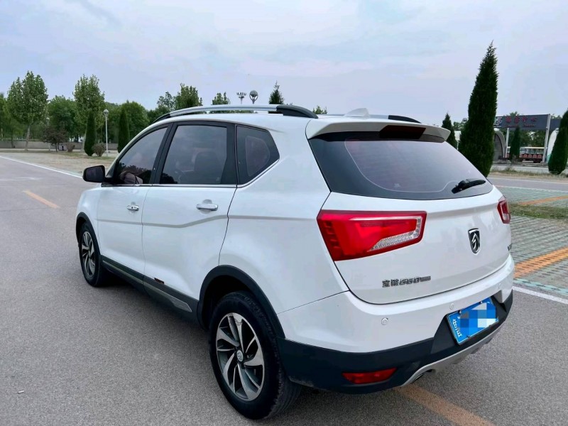 济南17年宝骏5608