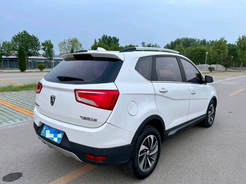 济南17年宝骏5609