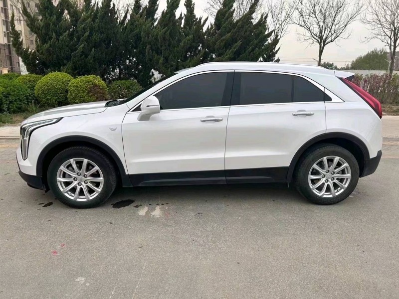 青岛20年凯迪拉克XT48