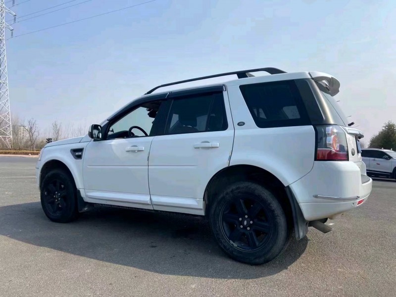 青岛13年路虎神行者2