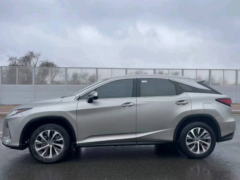 广州20年雷克萨斯RX7
