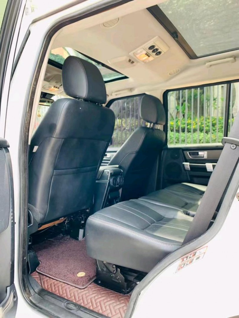 东莞16年路虎发现4