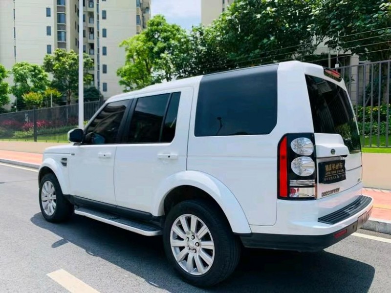 东莞16年路虎发现7