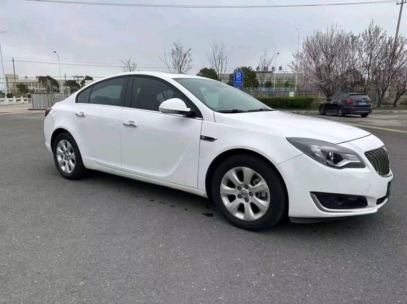 盐城17年别克君威3