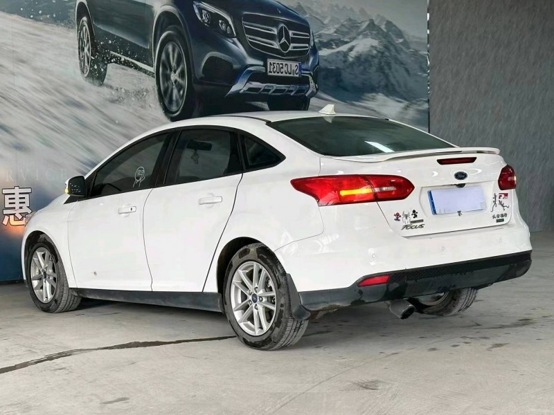 广州17年福特福克斯6