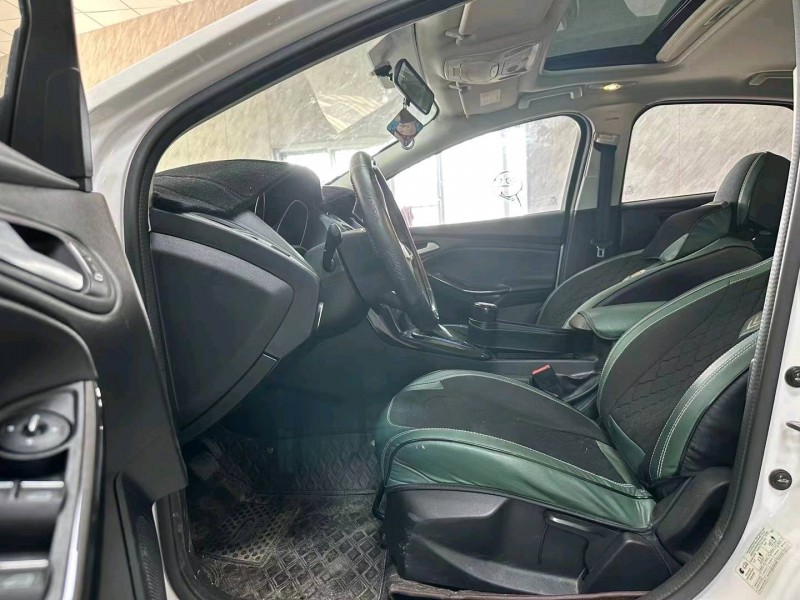 广州17年福特福克斯7