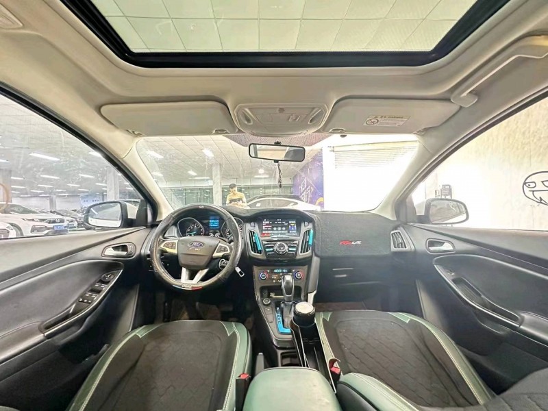 广州17年福特福克斯8