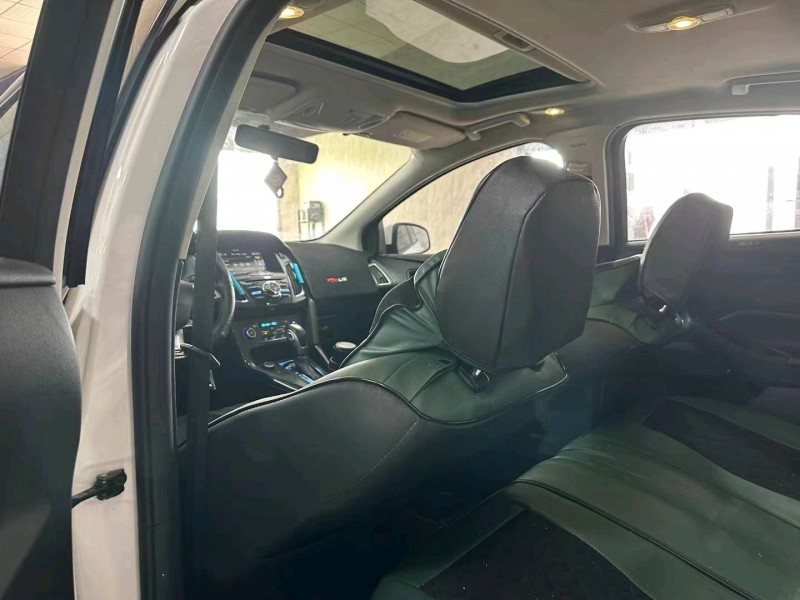 广州17年福特福克斯9