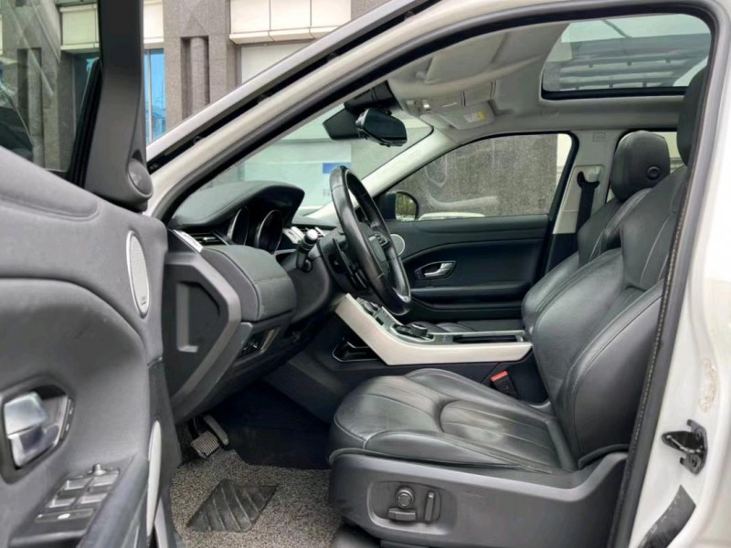 东莞18年路虎极光7