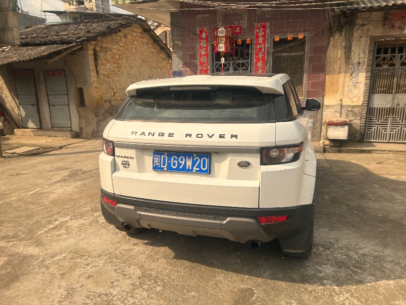 潮州14年路虎極光5