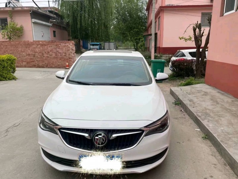 青岛21年别克英朗1