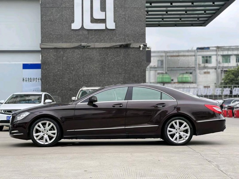 东莞13年奔驰CLS4